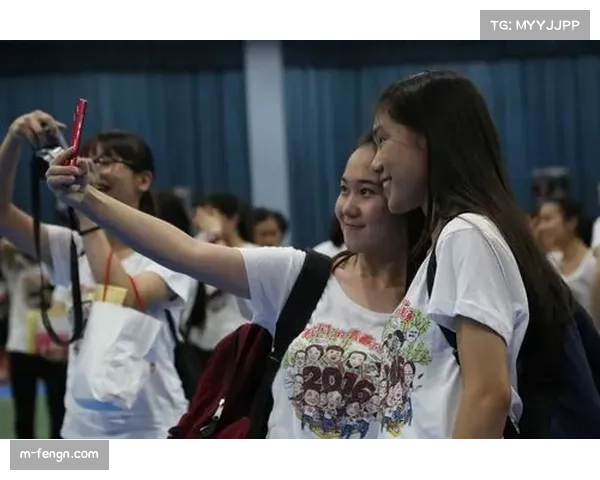 东区中学女曲队员：“永不言弃”信念铸就冠军之路