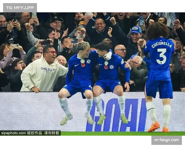 切尔西3-0完胜狼队，加纳乔助攻双响