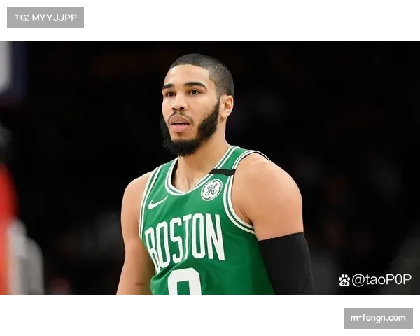 凯尔特人98-88轻取猛龙，塔图姆33分10篮板